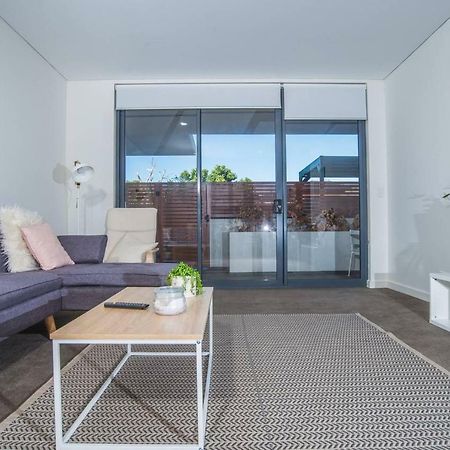 Cozy One Bed Apt Closes To Airport In Arncliffe Sydney Bagian luar foto